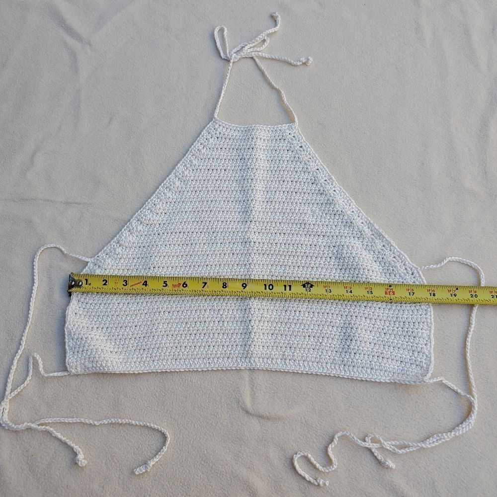 Hand Crafted Off-white Crochet Cropped Halter Top Size L - Picture 6 of 10